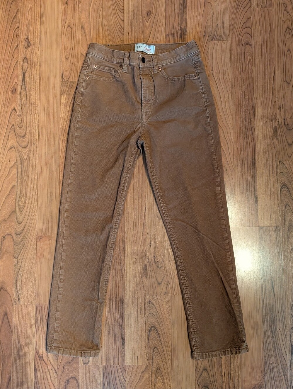 GAP Vintage Slim High Rise Corduroy Pants in Light Brown, Size 27/4